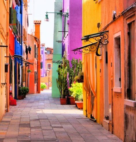 Invisible… ou la stratégie com’ de l’impossible