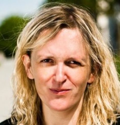 Quand une sorcière se découvre médium… Voici la folle Fabienne Bizet !